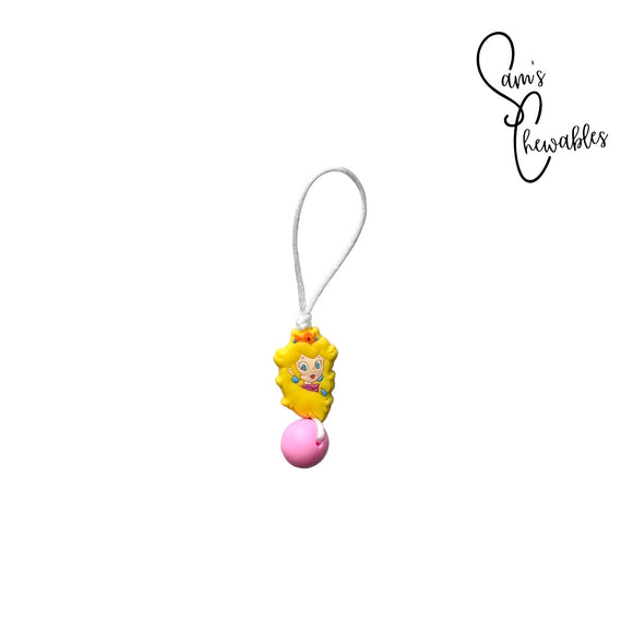 Peachy Princess Zipper Pull