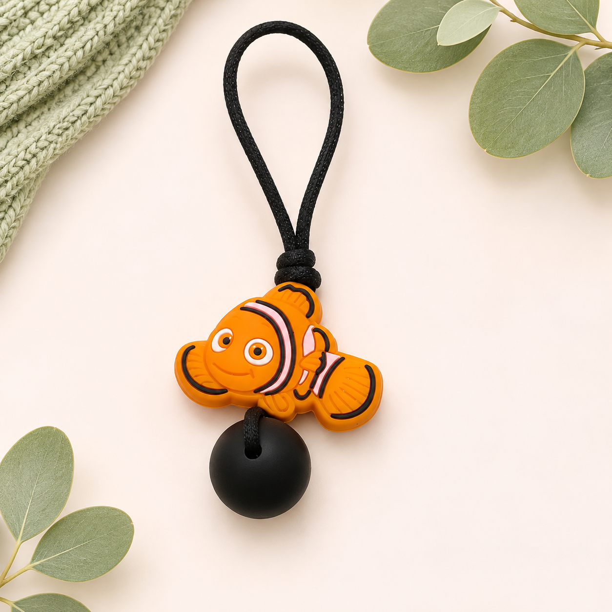 Clown Fish Zipper Pull